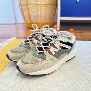 KARHU FUSION 2.0 - ASPARAGUS GREEN / ICEBERG GREEN. M 5 / W 6.5